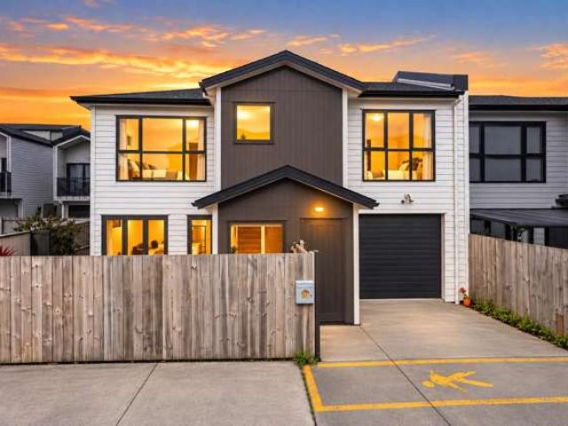 Townhouse for sale in Manurewa
