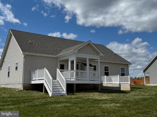 House for sale in Bunker Hill, West Virginia