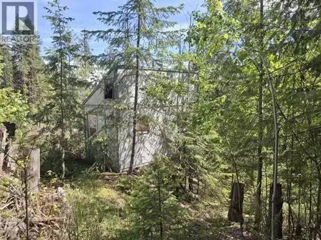 House for sale in Area F (Scotch Creek/Seymour Arm), Columbia-Shuswap Regional District