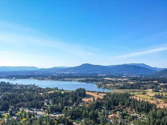 House for sale in Duncan, British Columbia