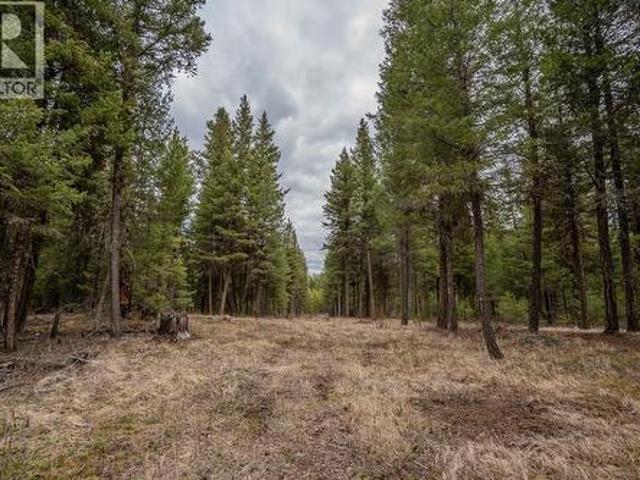 Land for sale in 108 Mile Ranch, British Columbia