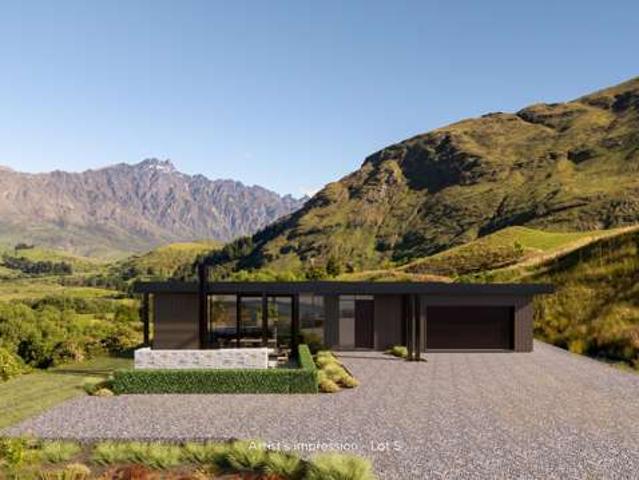 Land for sale in Otakou