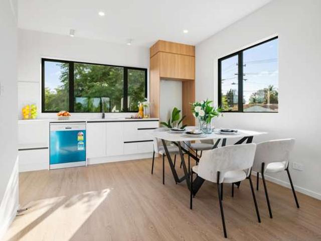 Townhouse for sale in Mount Wellington, Maungakiekie-Tāmaki