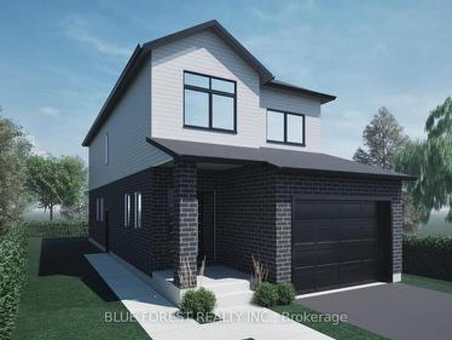House for sale in Strathroy-caradoc, Ontario