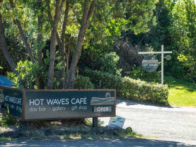 House for sale in Hot Water Beach, Waikato