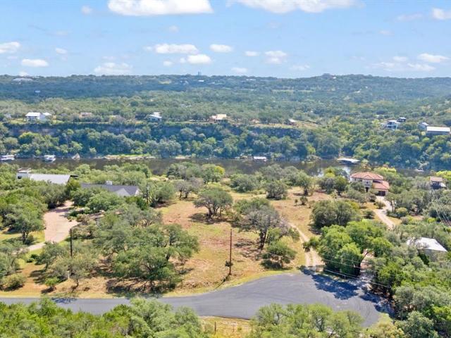Land for sale in Spicewood, Texas