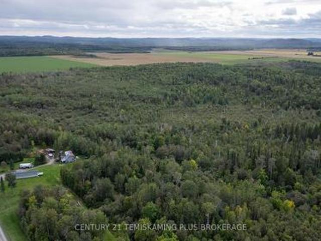 House for sale in Unorganized West Timiskaming, Northeastern Ontario
