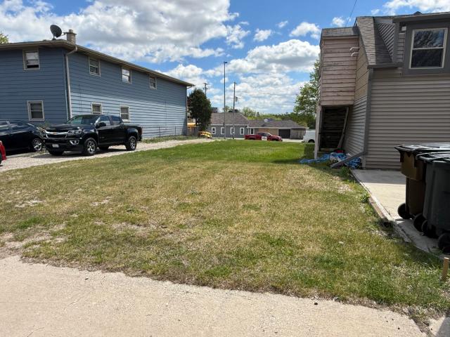 Land for sale in Greenfield Park, Wisconsin