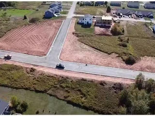 House for sale in Stratford, Town of Stratford