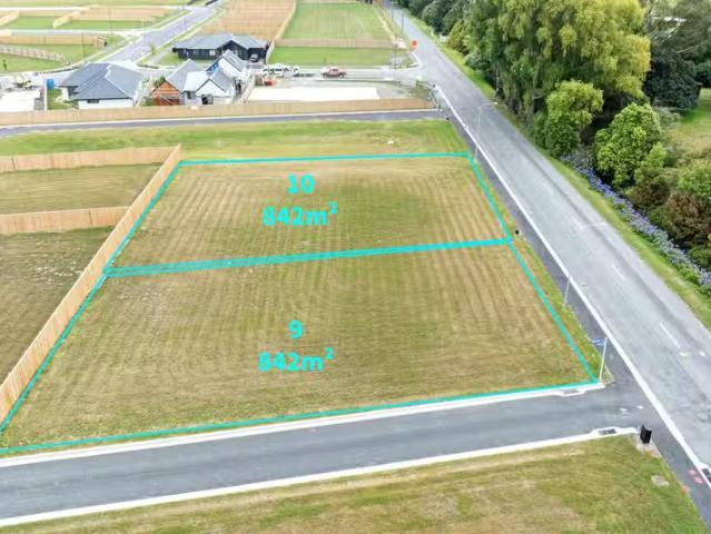 House for sale in Chaslands, Canterbury
