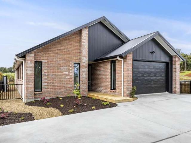 House for sale in Pukekohe, Oroua County