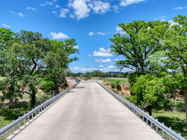 Land for sale in Kerr, Texas