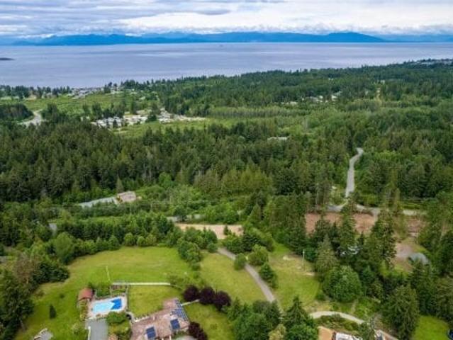 Land for sale in Lantzville, British Columbia