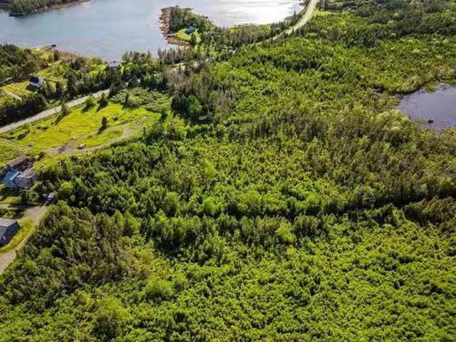 House for sale in Popes Harbour, Nova Scotia