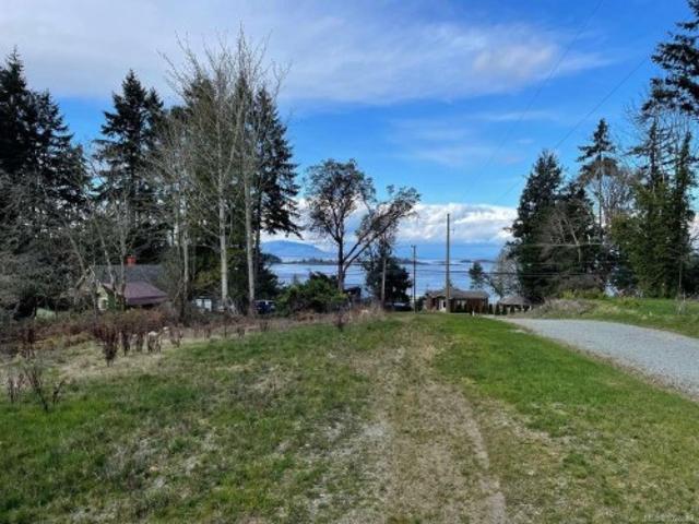 Land for sale in Lantzville, British Columbia