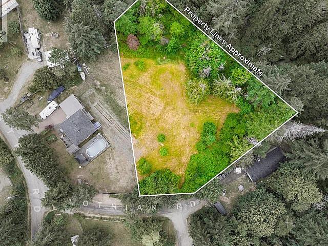 Land for sale in Clayoquot, British Columbia