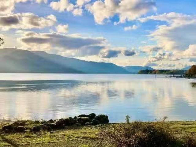 House for sale in Youbou, British Columbia
