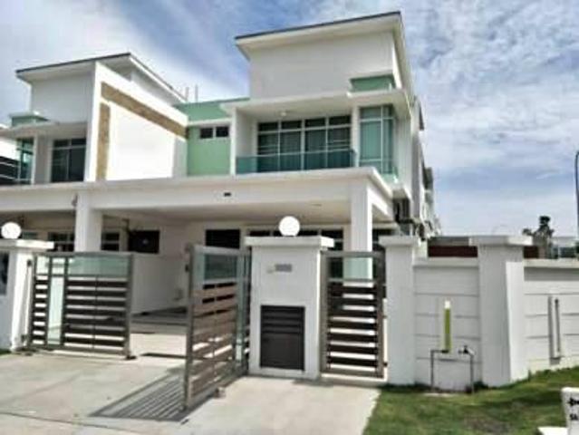 Terraced House for sale in Sendayan Village, Negeri Sembilan