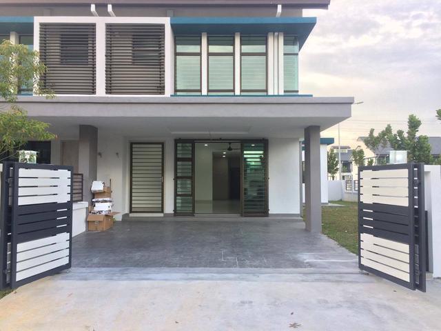Terraced House for sale in Tanjong Sepat, Selangor