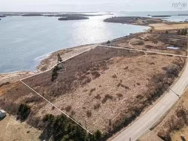 House for sale in Chebogue Point, Nova Scotia