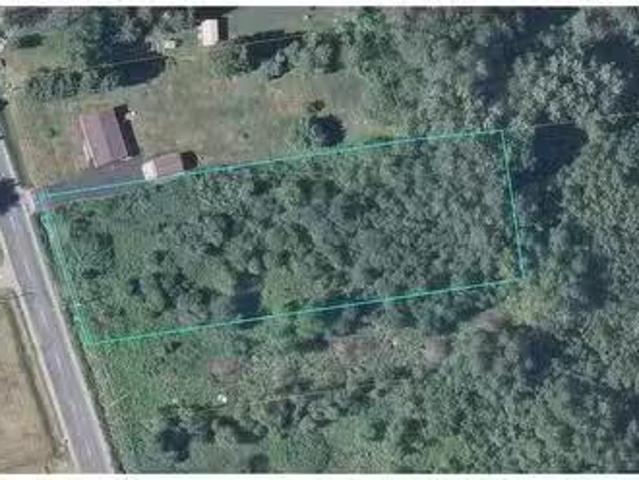 House for sale in Bathurst, New Brunswick