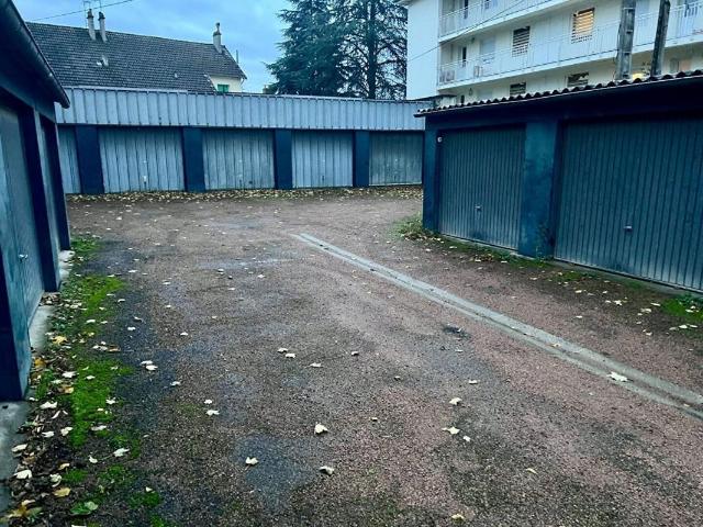 Garage vente à Nevers, Garchizy