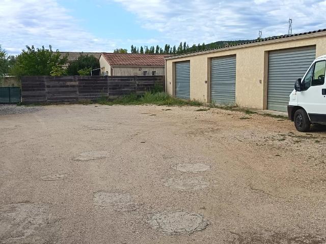 Garage vente à Tresques, Gard