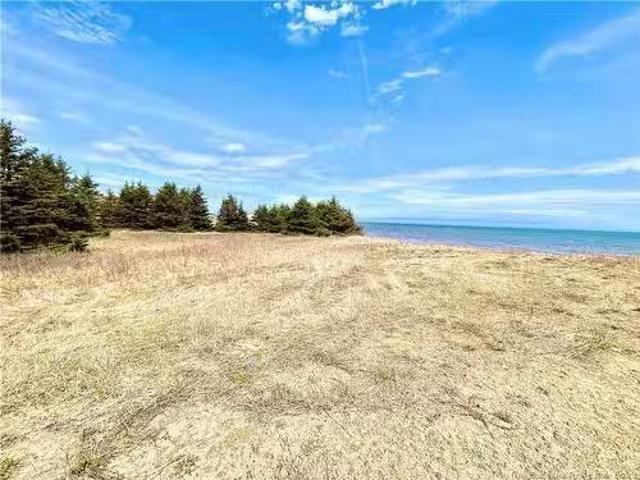 House for sale in Lameque, New Brunswick