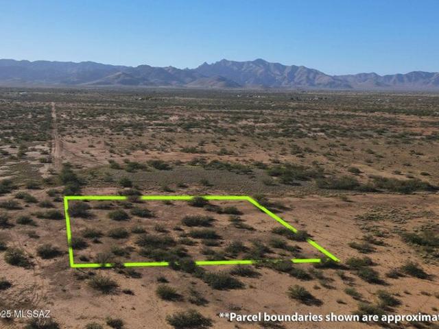 Land for sale in Pearce, Arizona