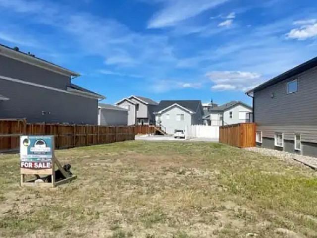 Land for sale in Lethbridge, Alberta