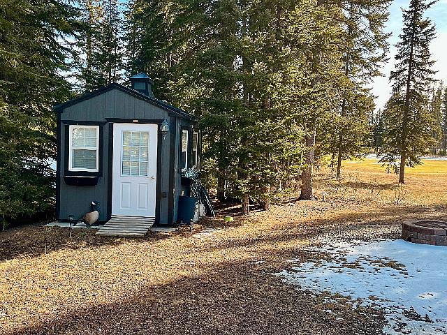 Land for sale in Lousana, Alberta