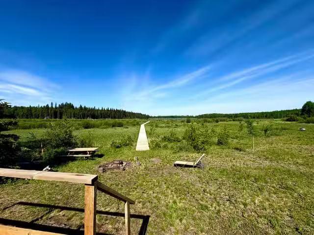 House for sale in Caribou Hide, British Columbia
