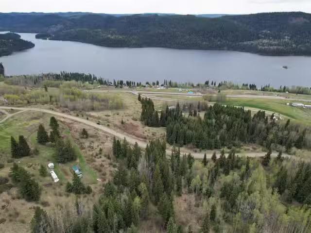 House for sale in Caribou Hide, British Columbia