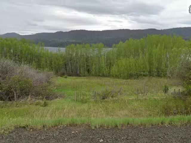 House for sale in Caribou Hide, British Columbia