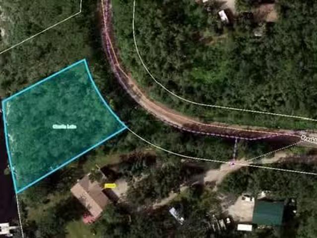House for sale in Charlie Lake, Canterbury Parish