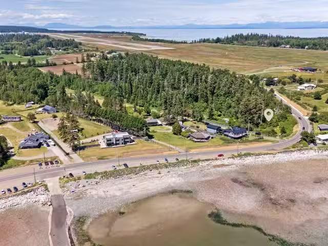 House for sale in Comox, British Columbia