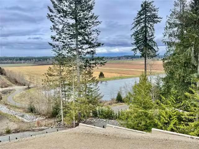 House for sale in Courtenay, British Columbia