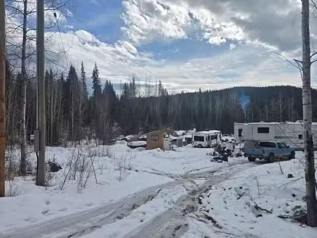 House for sale in Eagle Creek, British Columbia