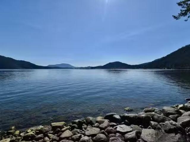 House for sale in Gibsons, British Columbia