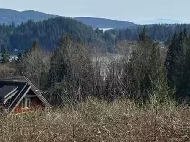 House for sale in Gibsons, British Columbia