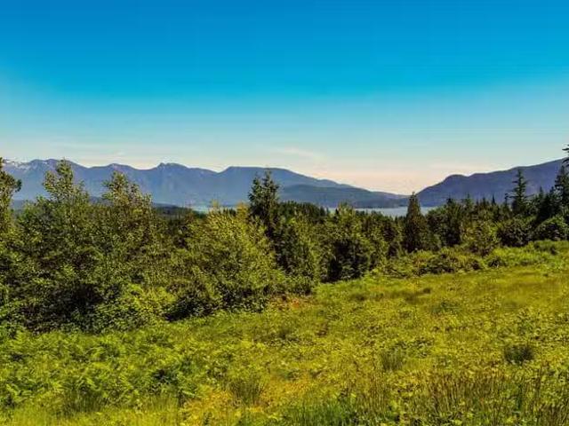 House for sale in Gibsons, British Columbia