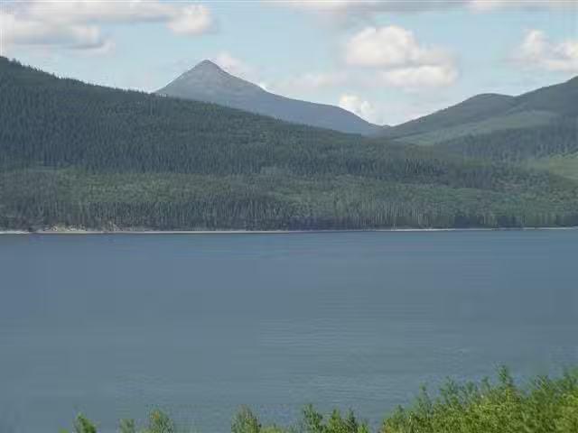 House for sale in Hudson's Hope, British Columbia