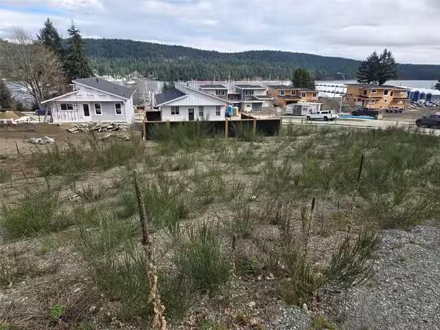 House for sale in Thorne, Quebec