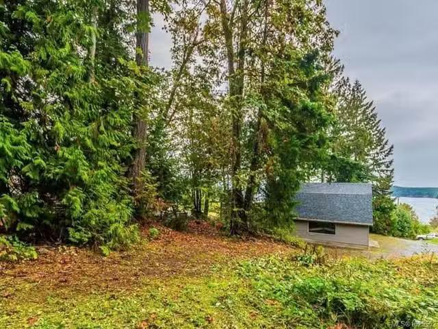 House for sale in Thorne, Quebec