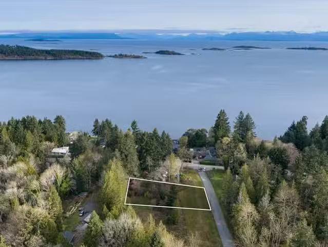 House for sale in Lantzville, British Columbia