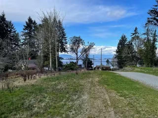 House for sale in Lantzville, British Columbia