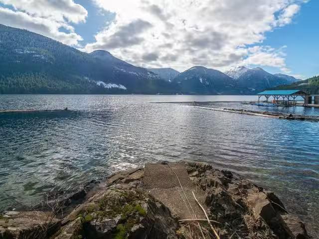 House for sale in Clayoquot, British Columbia