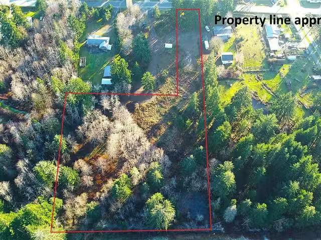 House for sale in Clayoquot, British Columbia