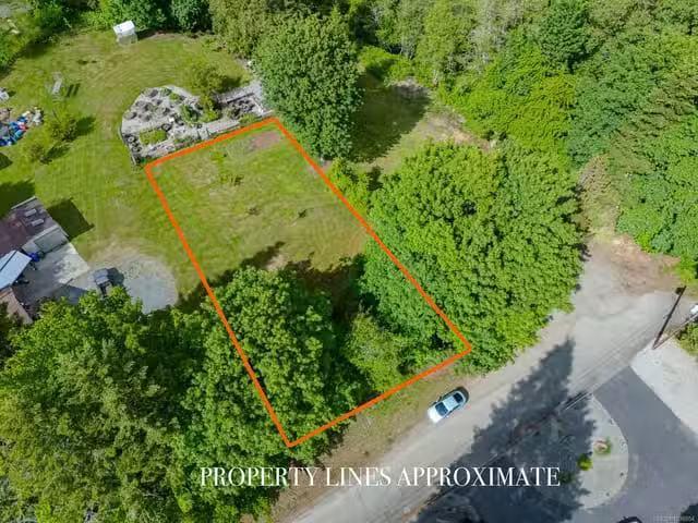 House for sale in Clayoquot, British Columbia