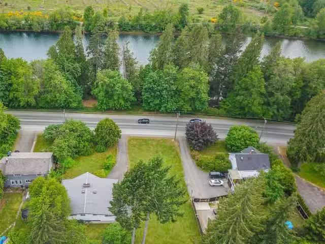 House for sale in Clayoquot, British Columbia